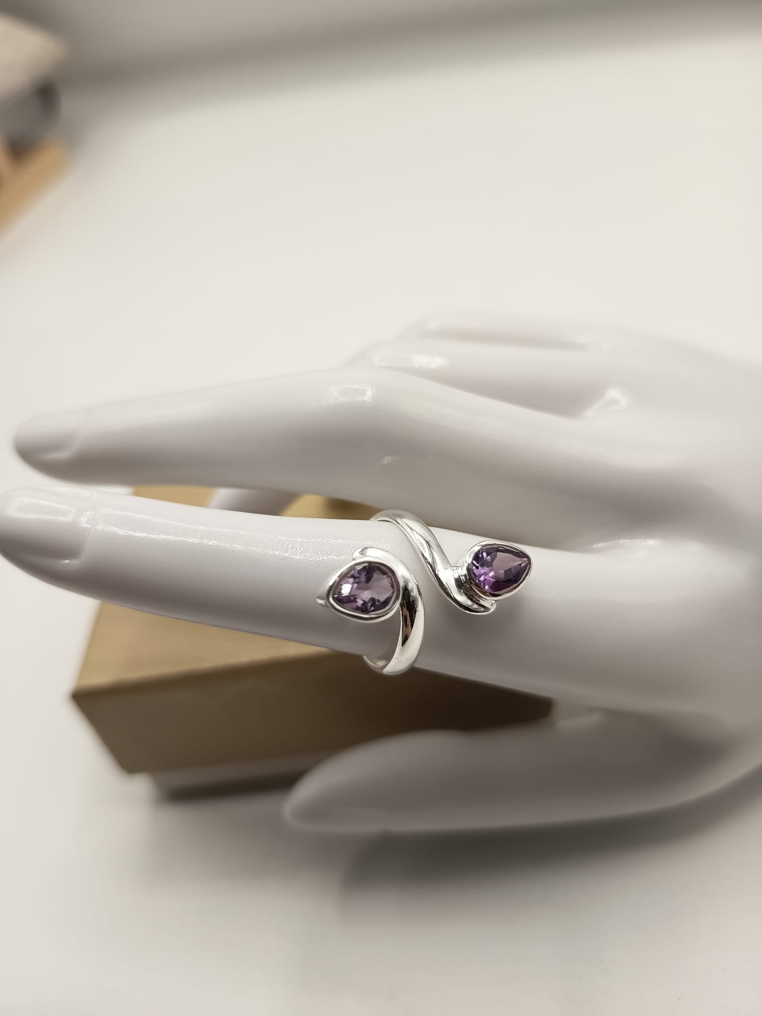 Anello Doppia Goccia in Ametista sfaccettata