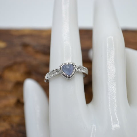 Anello con cuore Tanzanite