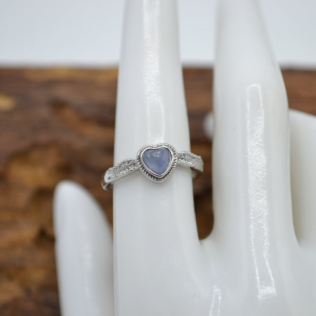 Anello con cuore Tanzanite