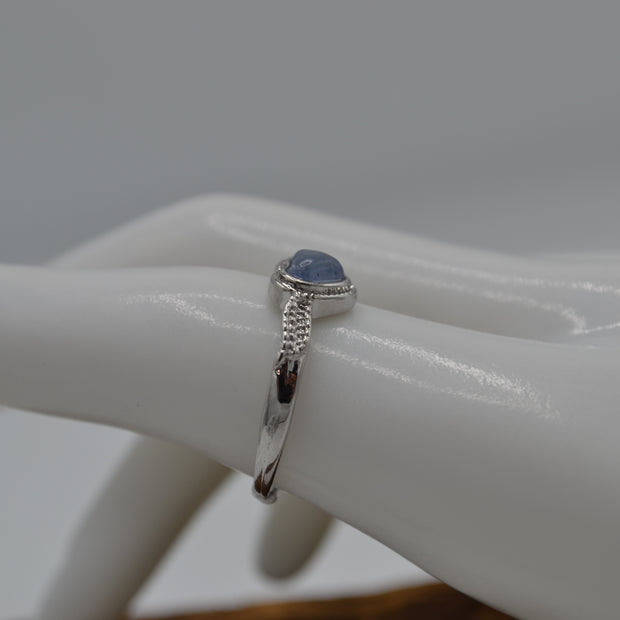 Anello con cuore Tanzanite