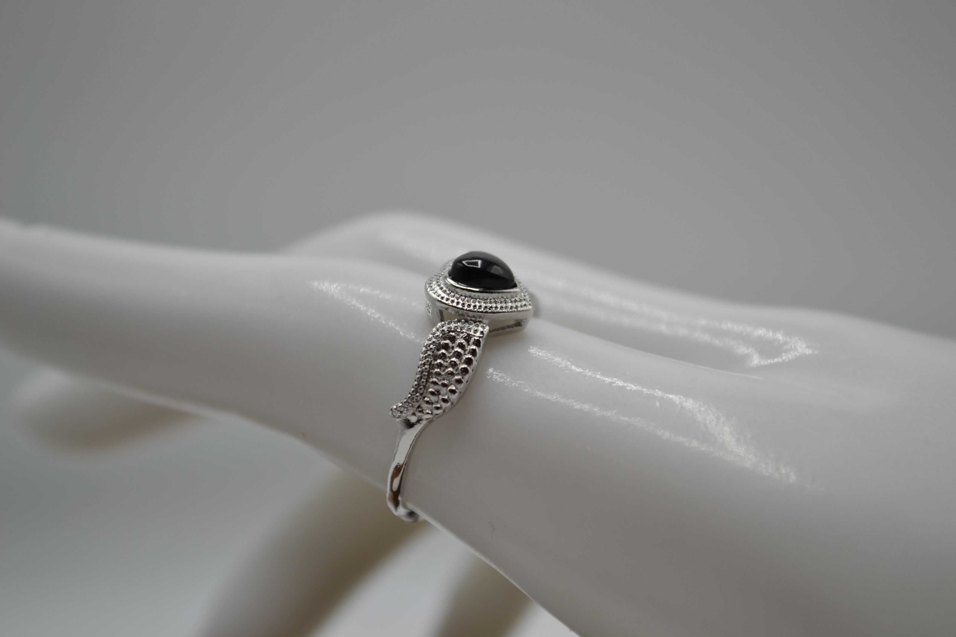 Anello con cuore Iperstene