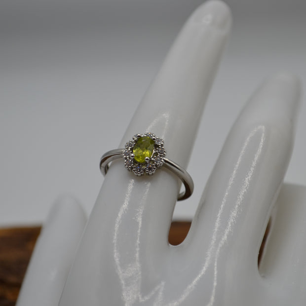 Anello con Peridoto