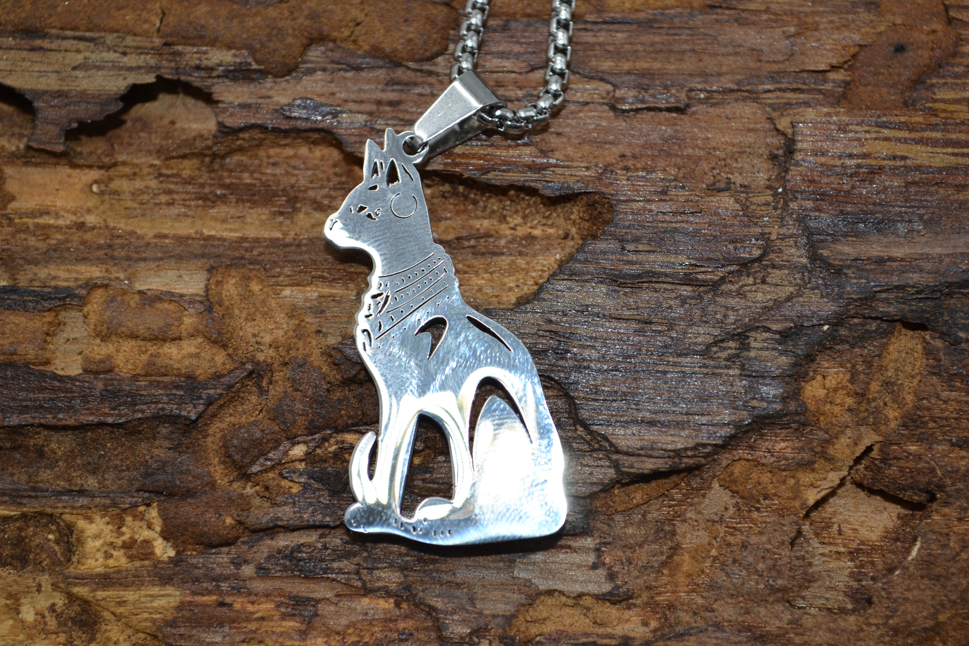 Collana di Bastet