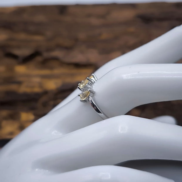 Anello con Citrino trilogia