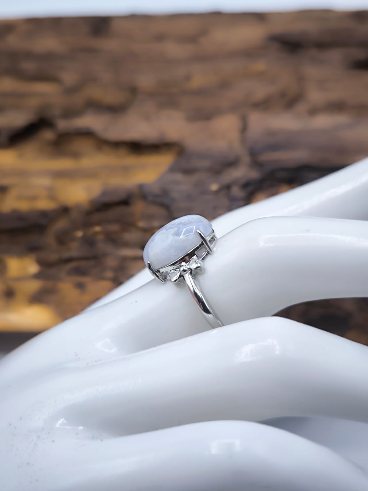 Anello con Agata dal pizzo blu