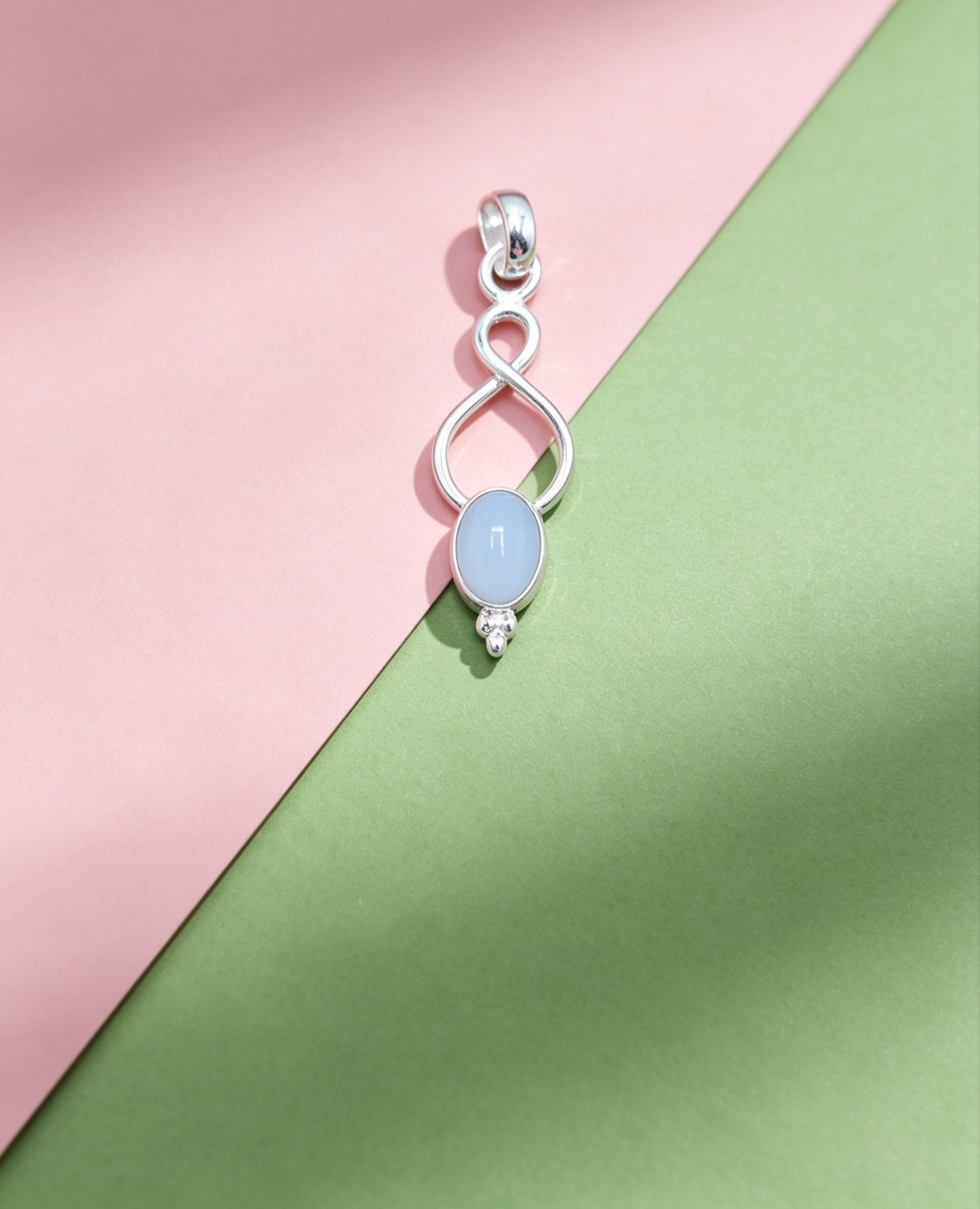 Ciondolo Galadriel in Angelite