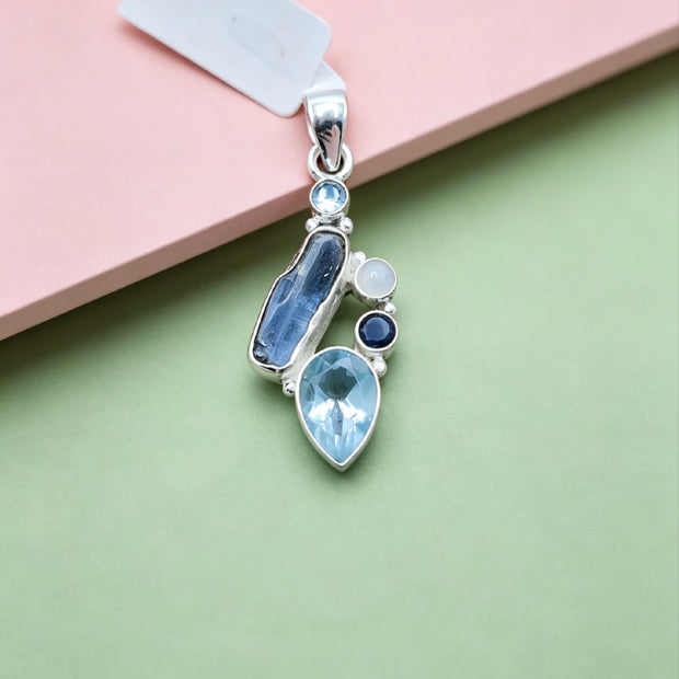 Ciondolo Combo Cianite + Radice di Zaffiro+ Topazio + Labradorite